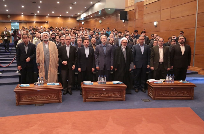 مراسم بهره برداری از پروژه توسعه خدمات شبکه پهن بانداستان قم6