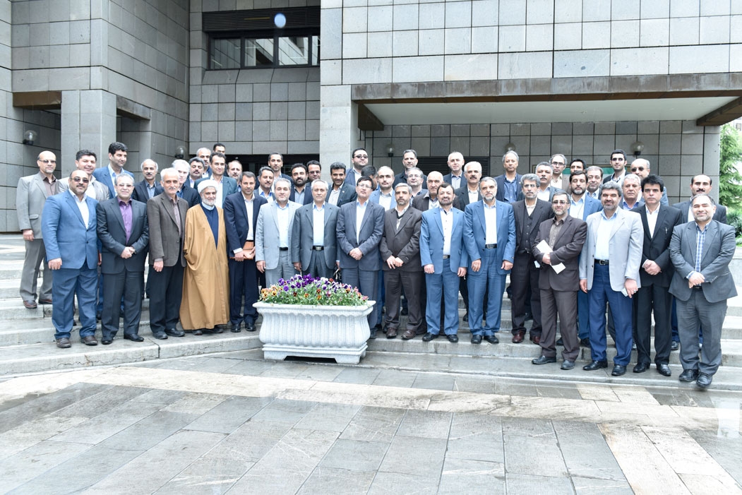هفتمین گردهمایی مدیران کل شرکت ارتباطات زیرساخت 6