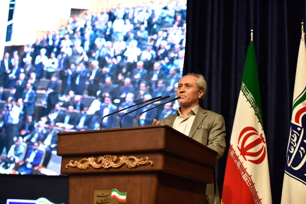 مراسم تقدیر از خدمات مهندس خسروی12