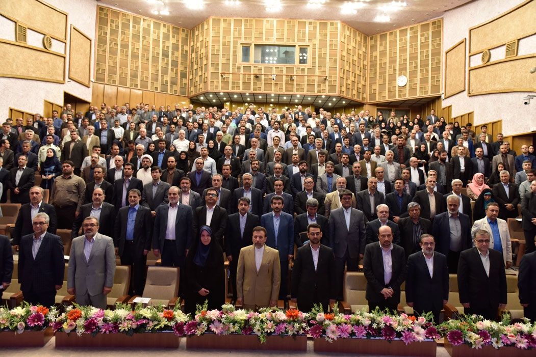 مراسم تقدیر از خدمات مهندس خسروی17