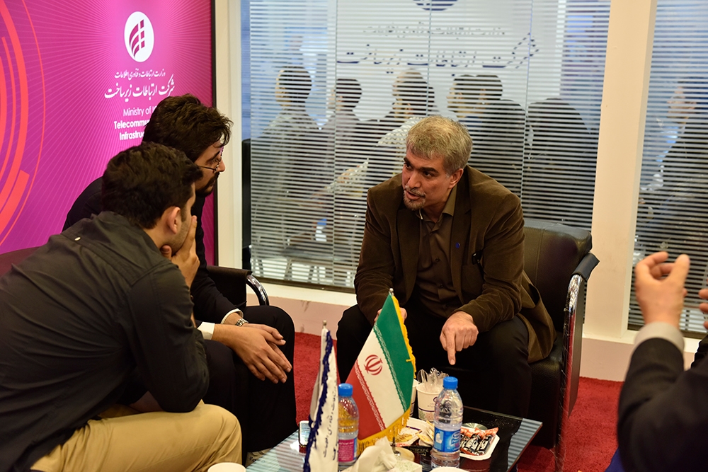 9تلکام 2016