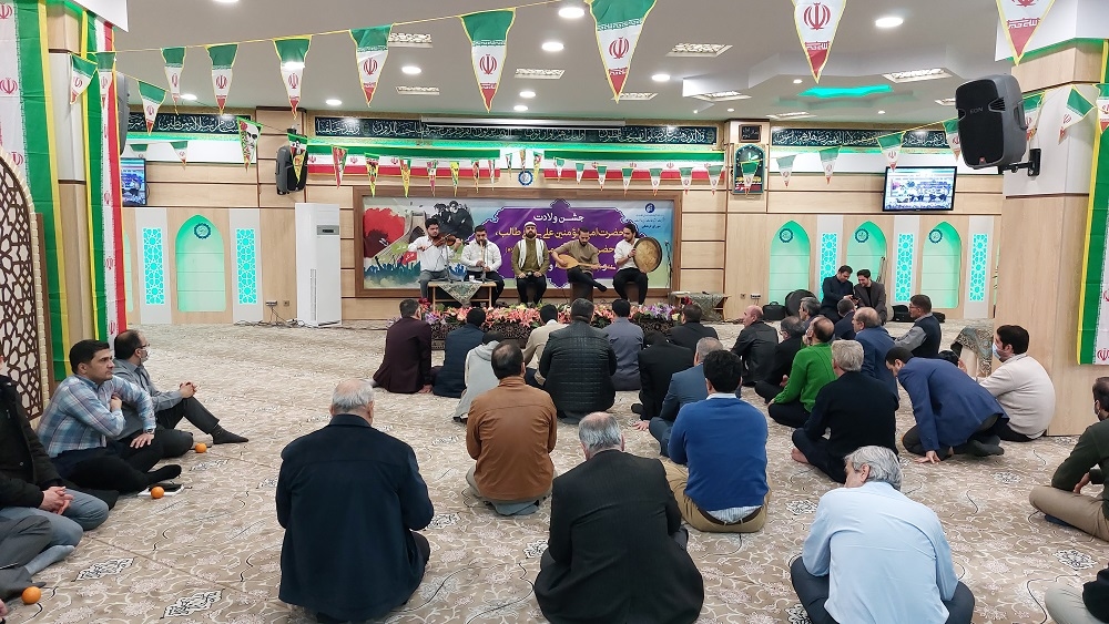 4برگزاری جشن ولادت حضرت علی (ع)