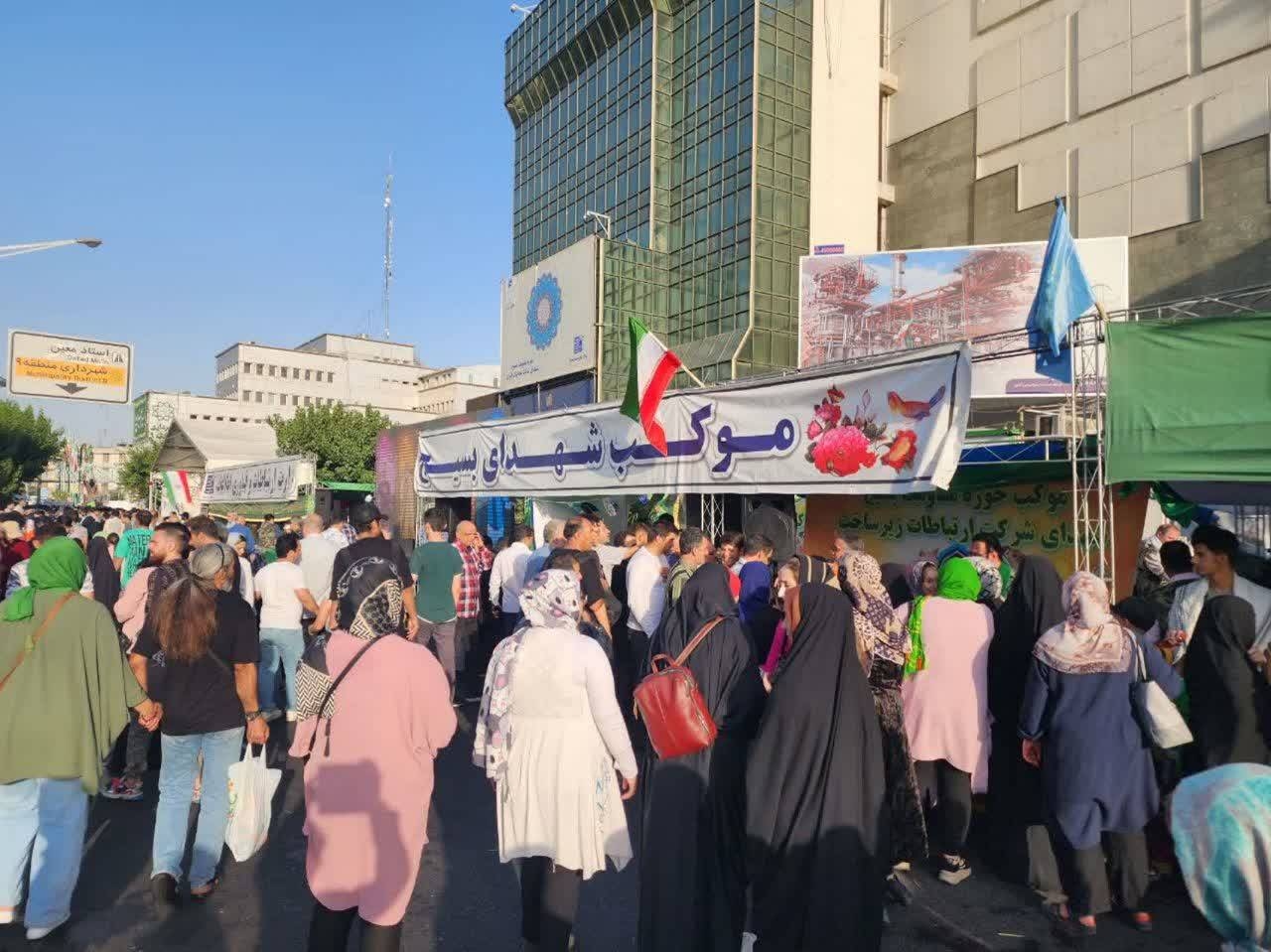 برپایی موکب  پذیرای در مسیر میهمانی ۱۰ کیلومتری روز عید غدیر سال 1403