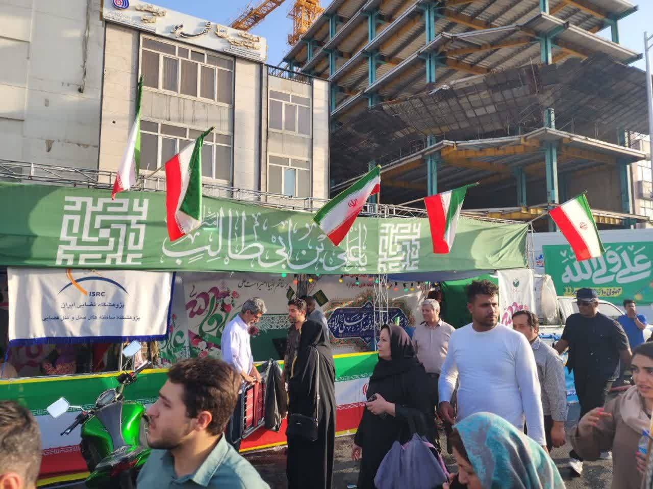 برپایی موکب پذیرای در مسیر میهمانی ۱۰ کیلومتری روز عید غدیر سال 1403