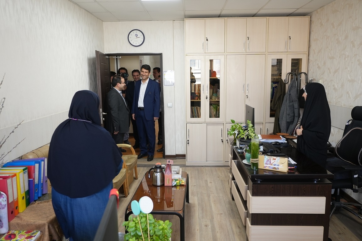 دیدار وزیر ارتباطات و فناوری اطلاعات با همکاران شرکت ارتباطات زیرساخت9
