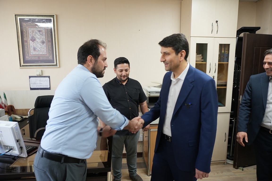دیدار وزیر ارتباطات و فناوری اطلاعات با همکاران شرکت ارتباطات زیرساخت10