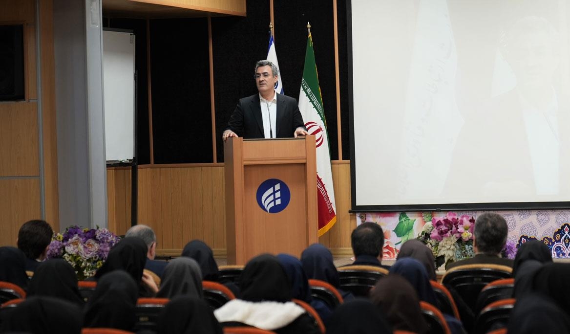 جلسه هم اندیشی مدیرعامل با بانوان همکار6