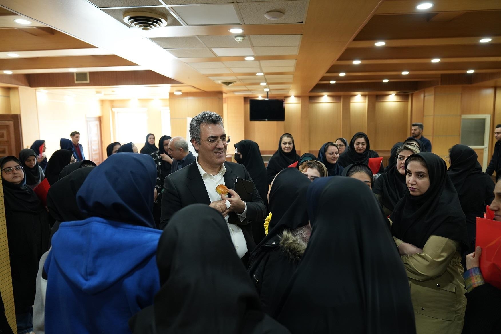 هم اندیشی بانوان دی ماه 1403 (12)
