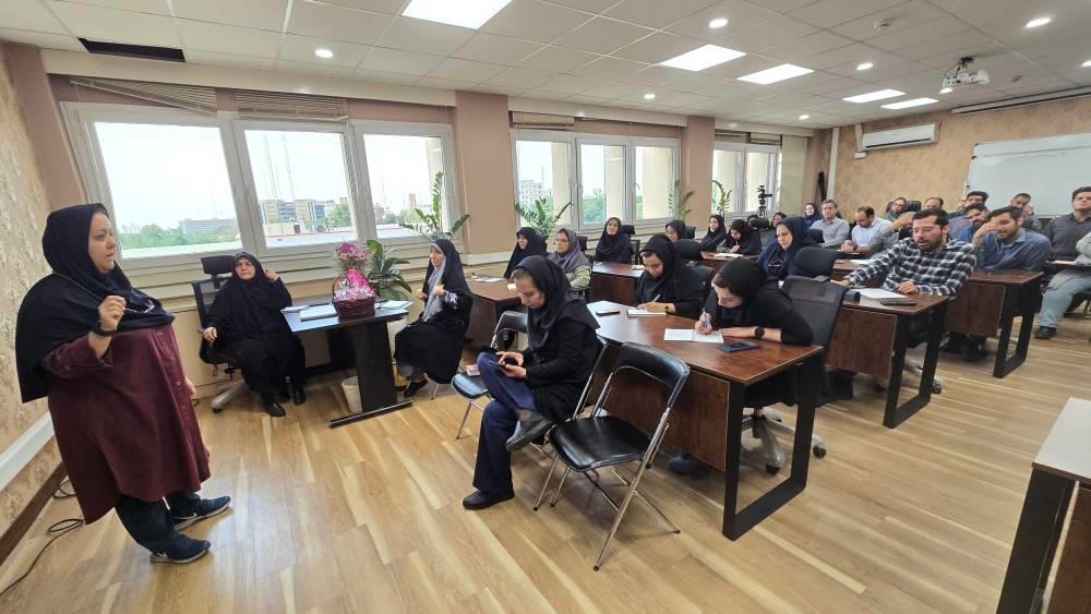 کارگاه آموزشی رموز شاد زیستن 1