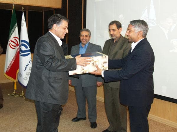 مراسم تقدیر از خدمات مدیران مالی شرکت ارتباطات زیرساخت