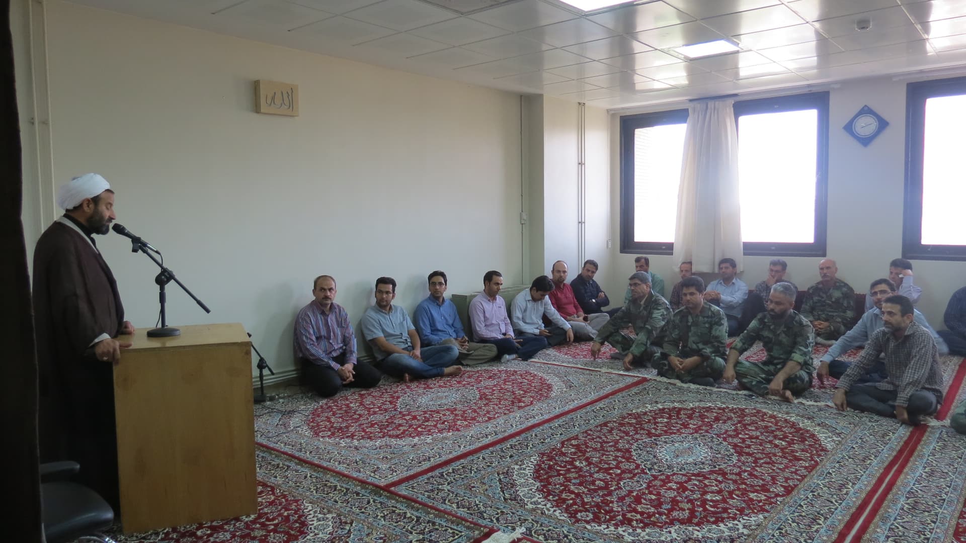 برگزاری مراسم گرامیداشت هفته دفاع مقدس در اداره کل خراسان رضوی