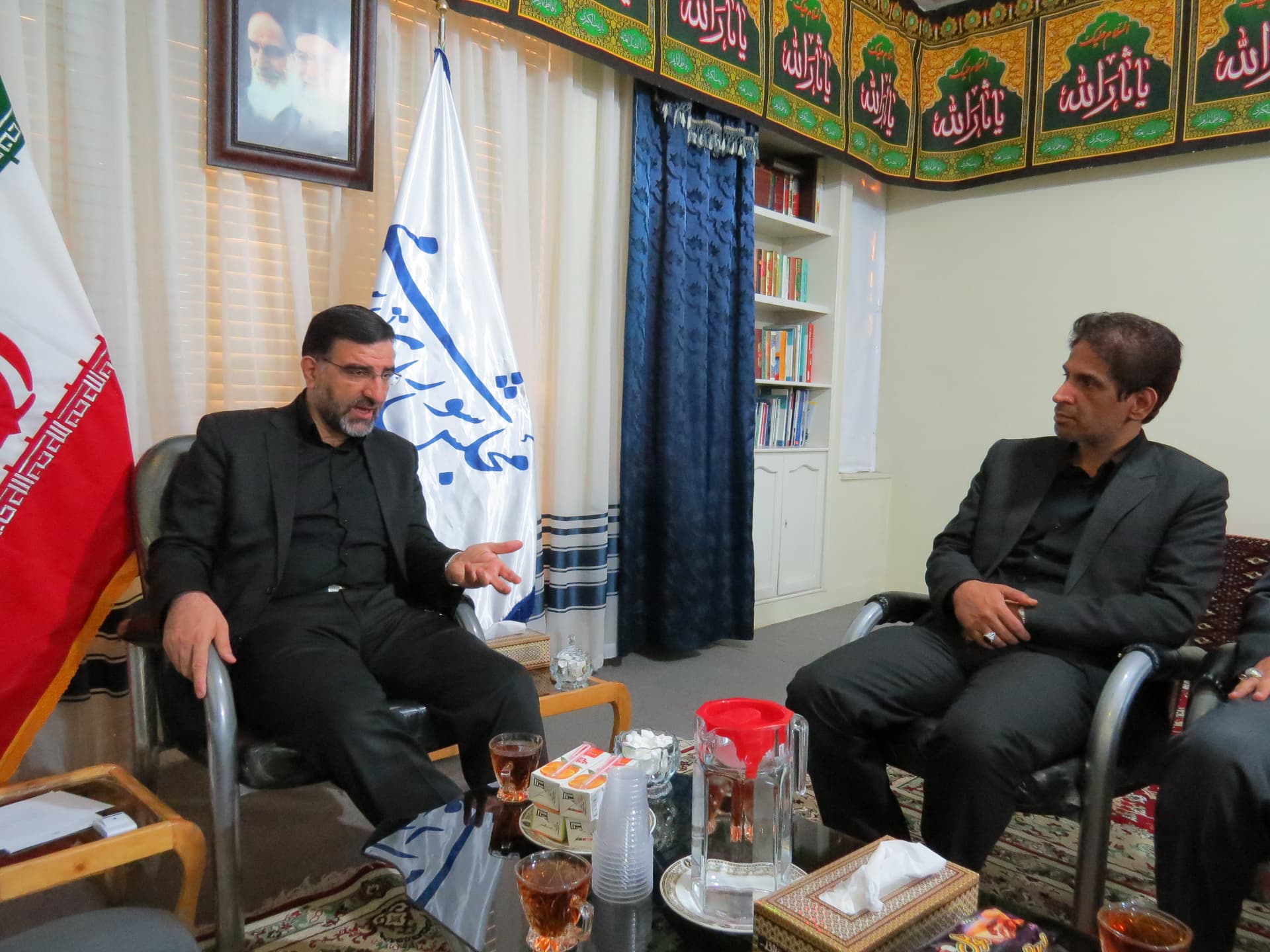 مدیرکل ارتباطات زیرساخت استان قم با نماینده مردم قم در مجلس شورای اسلامی دیدار کرد مدیرکل ارتباطات زیرساخت استان قم با نماینده مردم قم در مجلس شورای اسلامی دیدار کرد