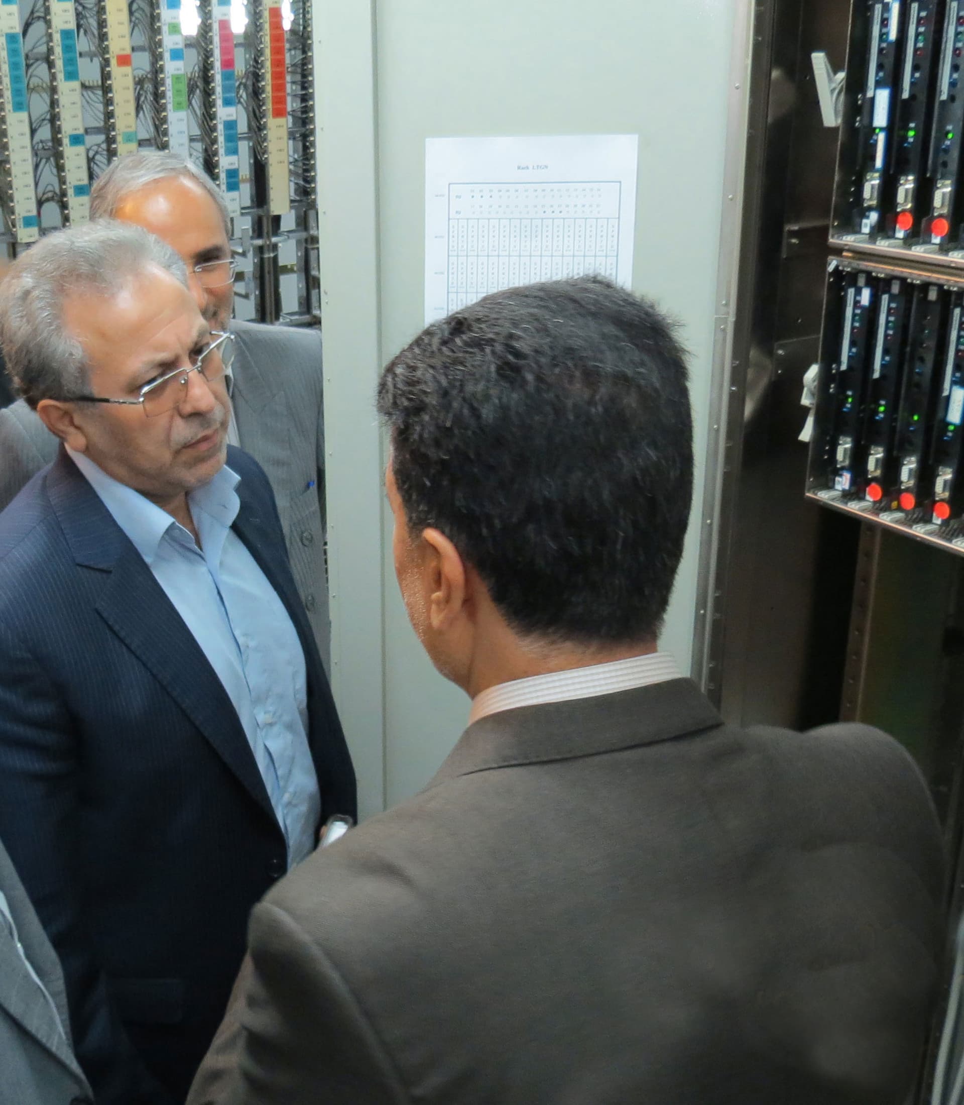 نایب رئیس هیأت مدیره شرکت ارتباطات زیرساخت از مراکز ارتباطی راه دور استان اردبیل بازدید کرد نایب رئیس هیأت مدیره شرکت ارتباطات زیرساخت از مراکز ارتباطی راه دور استان اردبیل بازدید کرد