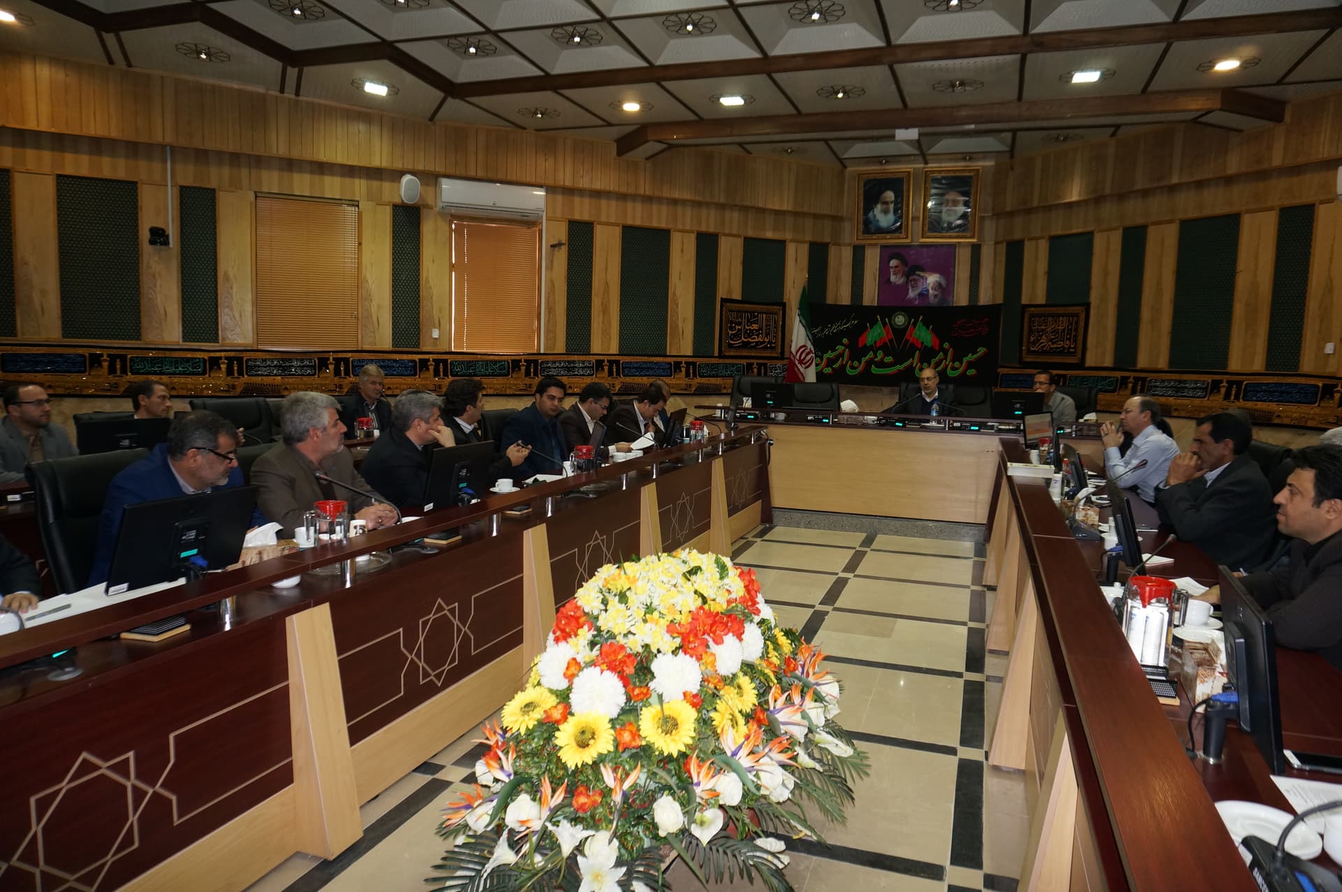 جلسه امور زیر بنایی استان کرمانشاه برگزارشد