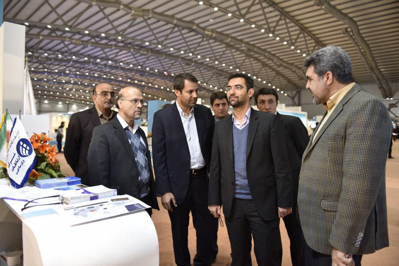 بازدید مهندس آذری جهرمی معاون وزیر ارتباطات و فناوری اطلاعات از بیست و دومین نمایشگاه بین المللی الکامپ بازدید مهندس آذری جهرمی معاون وزیر ارتباطات و فناوری اطلاعات از بیست و دومین نمایشگاه بین المللی الکامپ