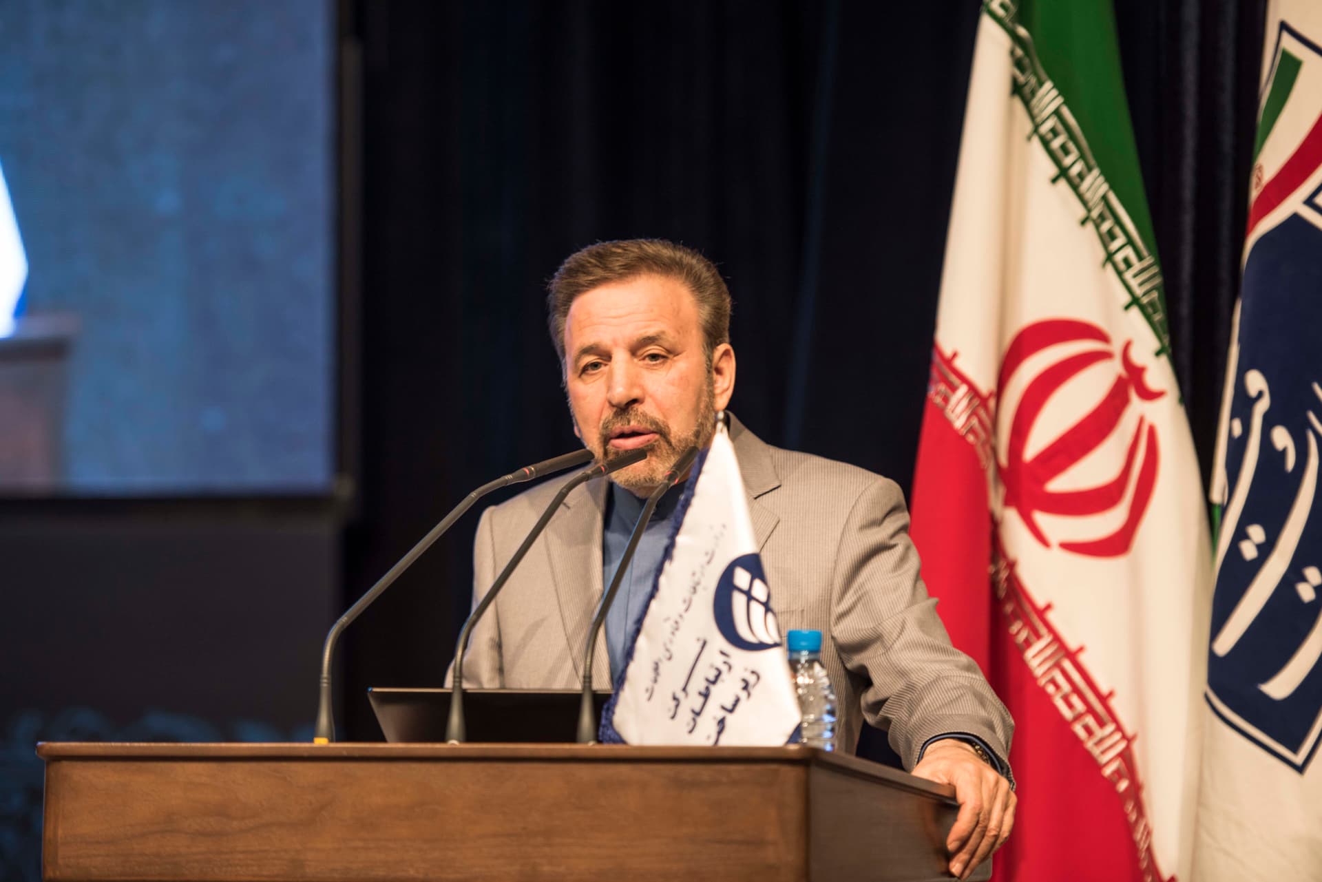 پاک سازی فضای مجازی  و توسعه کسب و کار از دستاوردهای شبکه ملی اطلاعات است