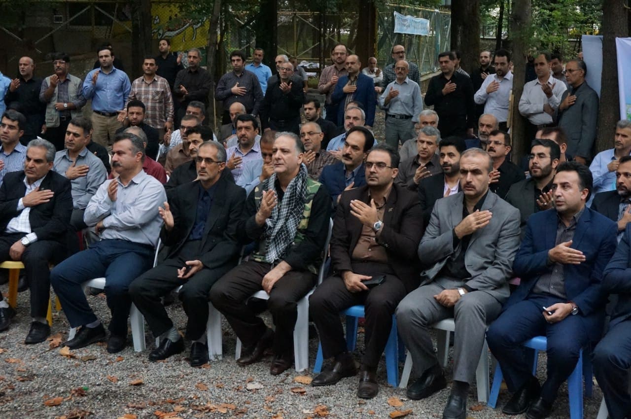 مدیران کل ارتباطات زیرساخت استان گیلان در گلزار شهدای گمنام حضور یافت