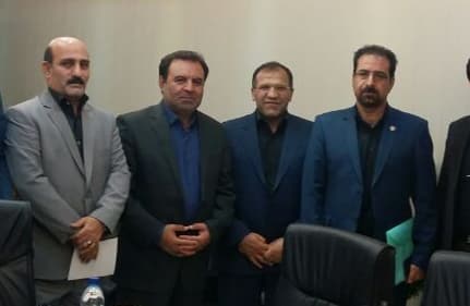 مدیر کل ارتباطات زیر ساخت استان لرستان با استاندار جدید استان دیدار و گفت و گو کرد مدیر کل ارتباطات زیر ساخت استان لرستان با استاندار جدید استان دیدار و گفت و گو کرد