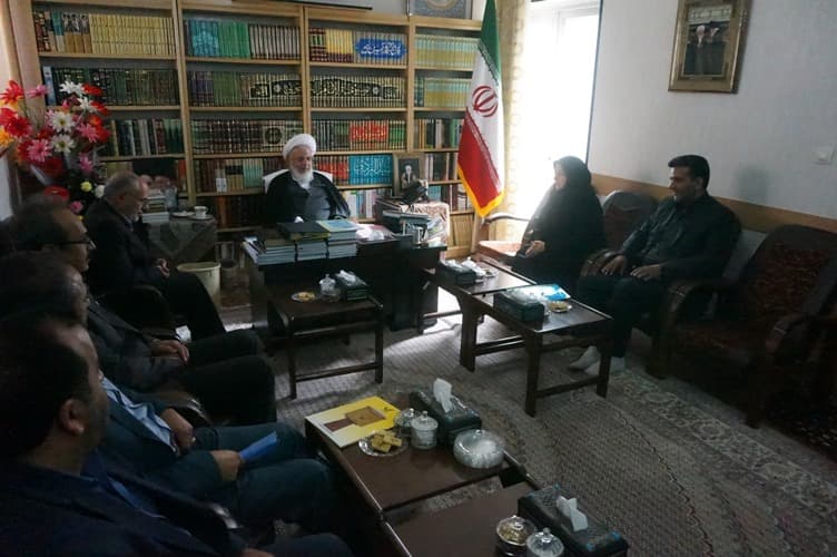 مهندس ذوالفقاری با آیت الله ناصری دیدار و گفتگو کرد مهندس ذوالفقاری با آیت الله ناصری دیدار و گفتگو کرد