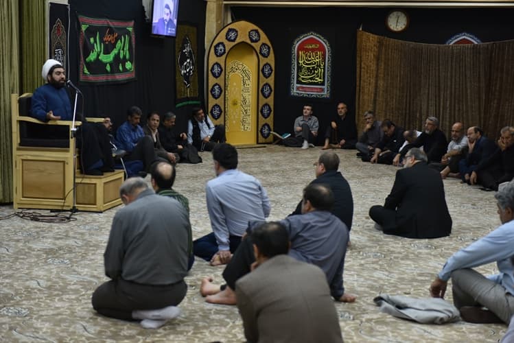 مراسم عزاداری اربعین حسینی(ع) در شرکت ارتباطات زیرساخت برگزار شد