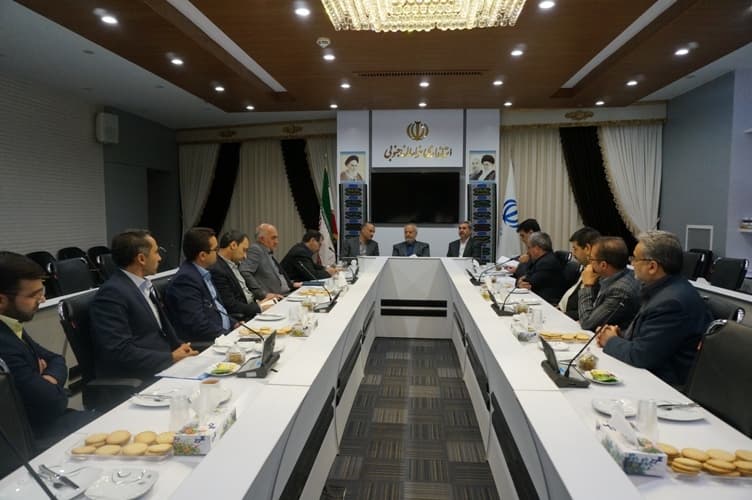 جلسه هم اندیشی مدیران حوزه فناوری اطلاعات استان خراسان جنوبی و رضوی تشکیل شد جلسه هم اندیشی مدیران حوزه فناوری اطلاعات استان خراسان جنوبی و رضوی تشکیل شد