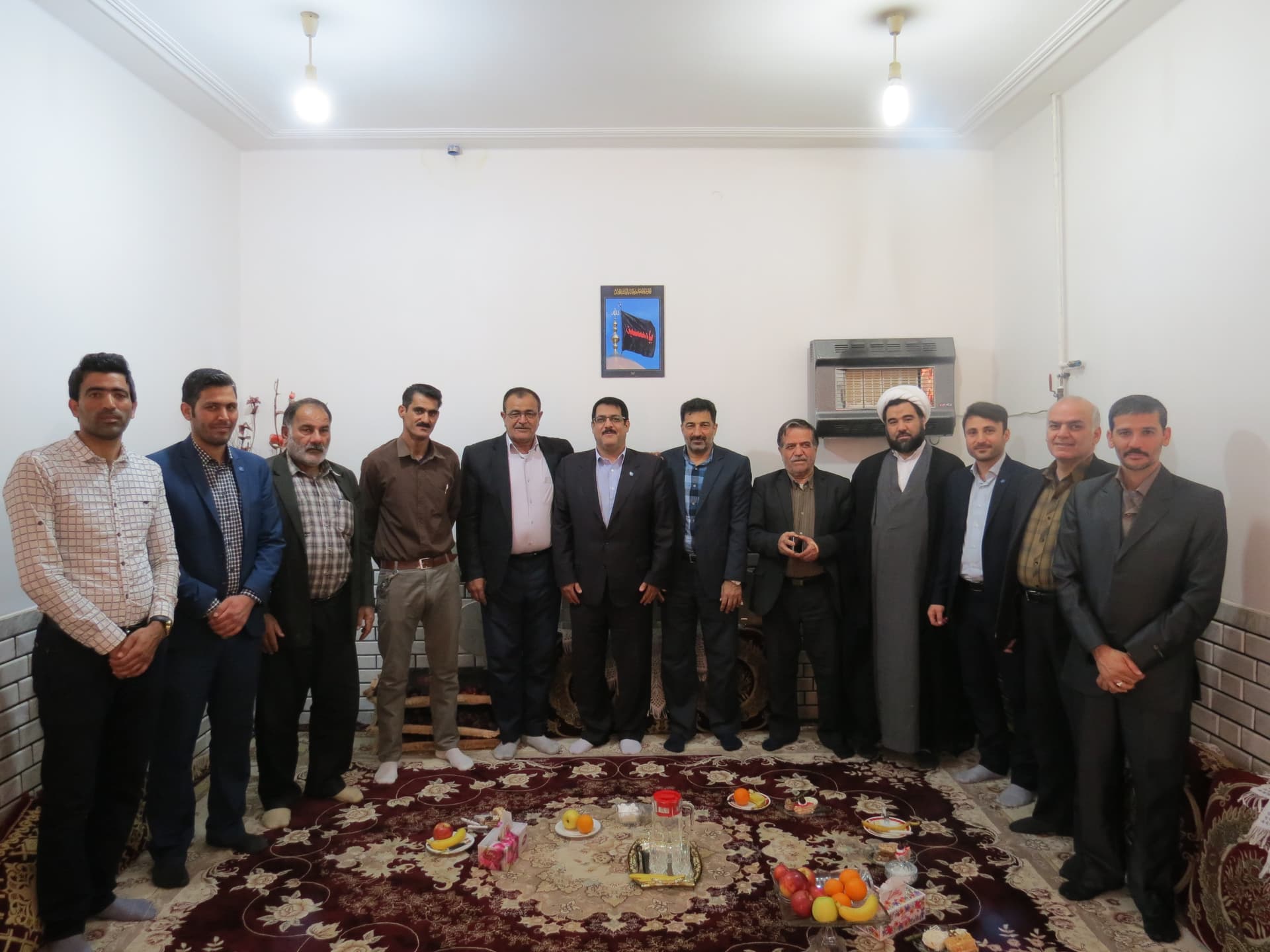 مدیر کل ارتباطات زیرساخت استان خوزستان با خانواده شهداوجانبازان دیدار و گفت و گو کرد