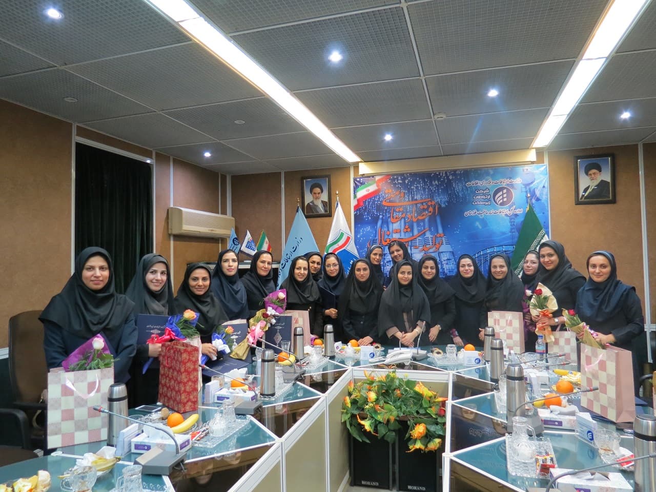 جشن سالروز ولادت باسعادت «حضرت فاطمه زهرا » و روززن در خوزستان برگزارشد جشن سالروز ولادت باسعادت «حضرت فاطمه زهرا » و روززن در خوزستان برگزارشد