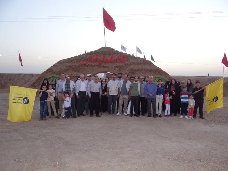 کاروان زیارتی راهیان نور شرکت ارتباطات زیرساخت از مناطق عملیاتی جنوب بازدید کردند