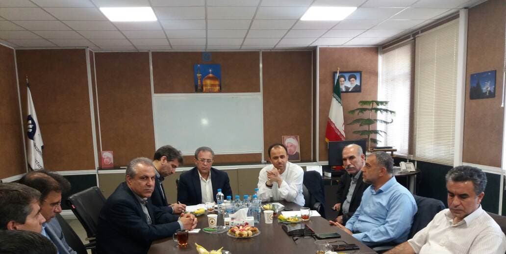 جلسه هم اندیشی مدیران ارشد شرکت ارتباطات‌ زیرساخت با کارکنان اداره کل ارتباطات‌ زیرساخت استان خراسان رضوی