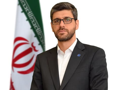 اندروید داخلی هیچ‌گونه محدودیتی در نصب اپلیکیشن‌های خارجی نخواهد داشت