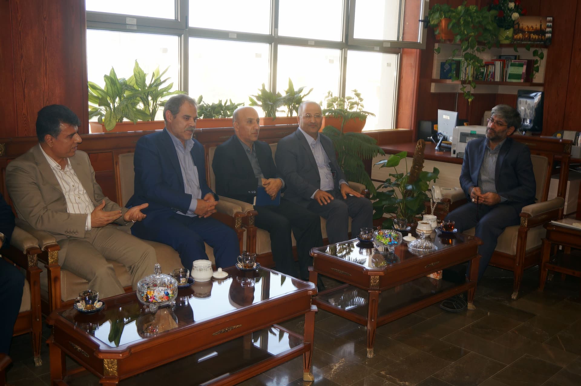 مدیر ارتباطات زیرساخت استان اردبیل با رئیس کل دادگستری استان دیدار کرد مدیر ارتباطات زیرساخت استان اردبیل با رئیس کل دادگستری استان دیدار کرد