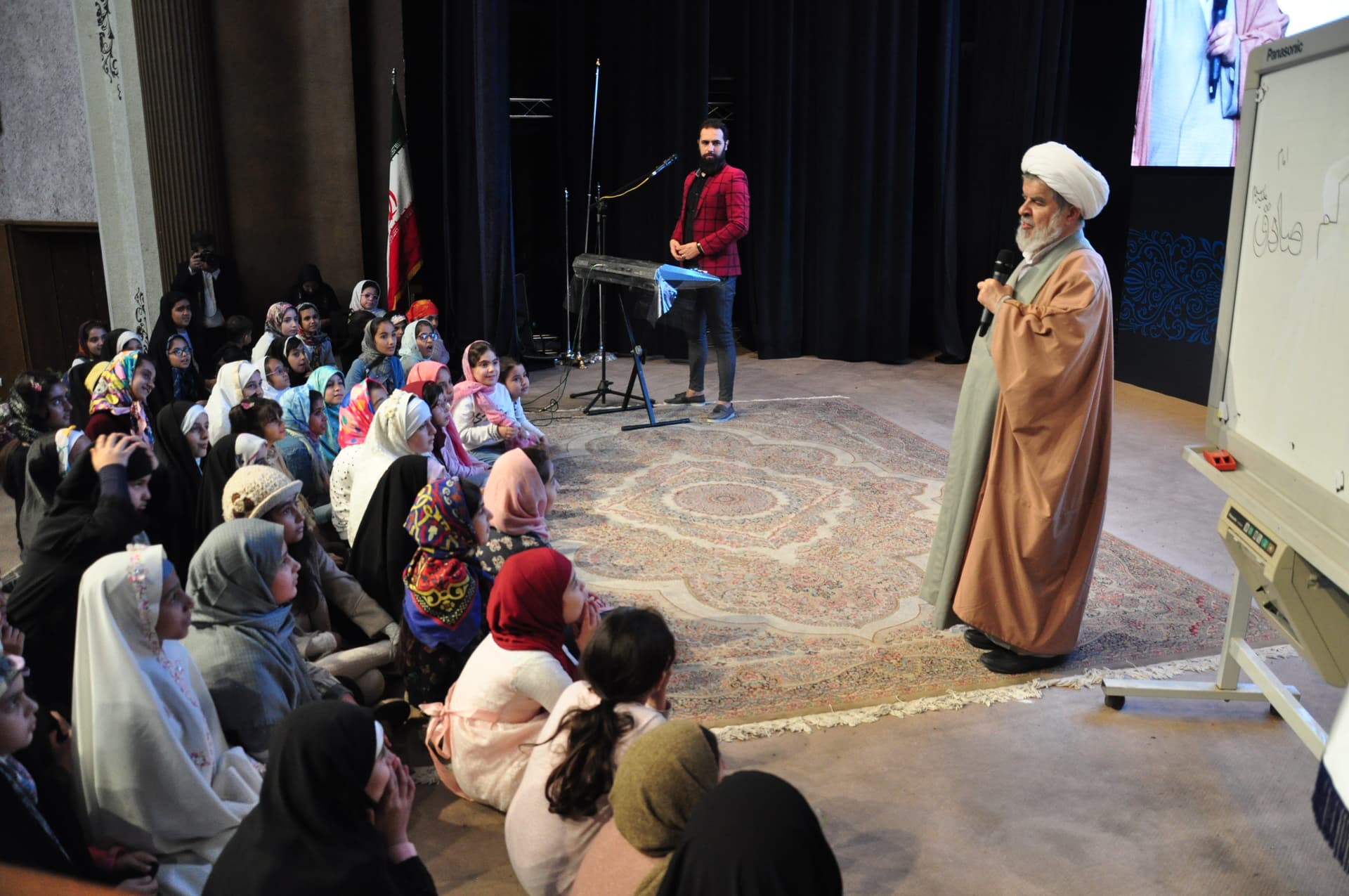 مراسم جشن تکلیف فرزندان کارکنان شرکت ارتباطات زیرساخت برگزار شد