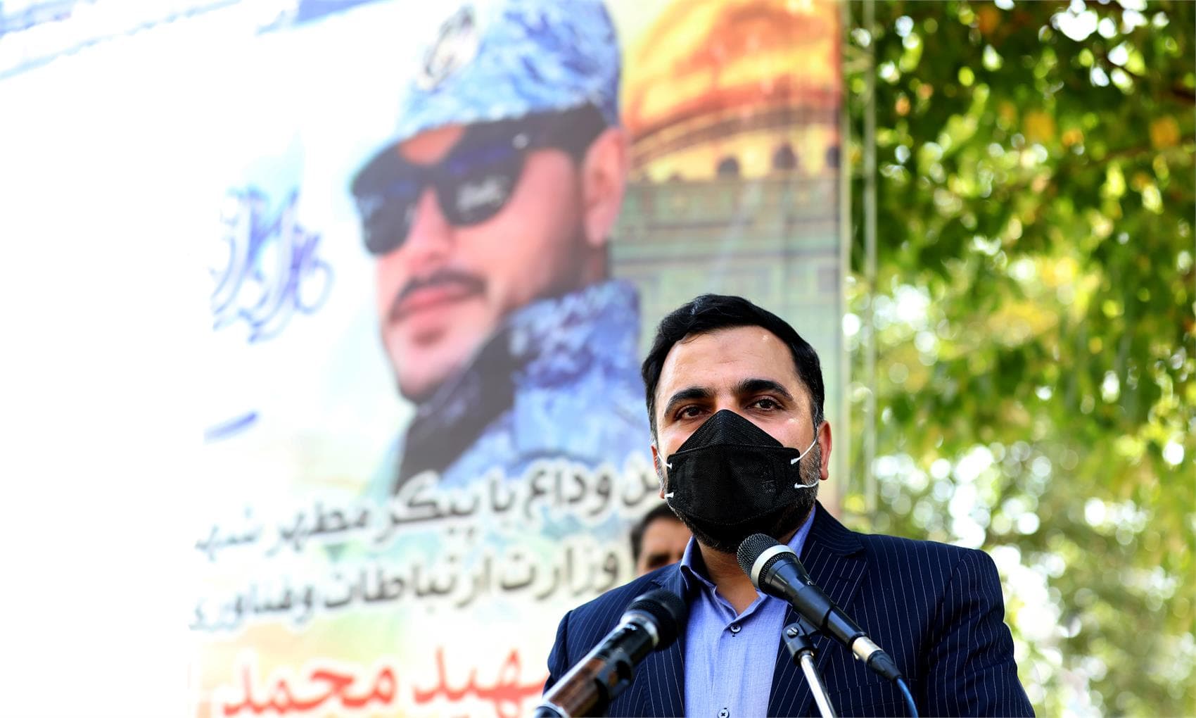 امروز جبهه جدید در فضای مجازی است/ فضای مجازی میتواند ابزار نشر فرهنگ ایثار و شهادت باشد امروز جبهه جدید در فضای مجازی است/ فضای مجازی میتواند ابزار نشر فرهنگ ایثار و شهادت باشد