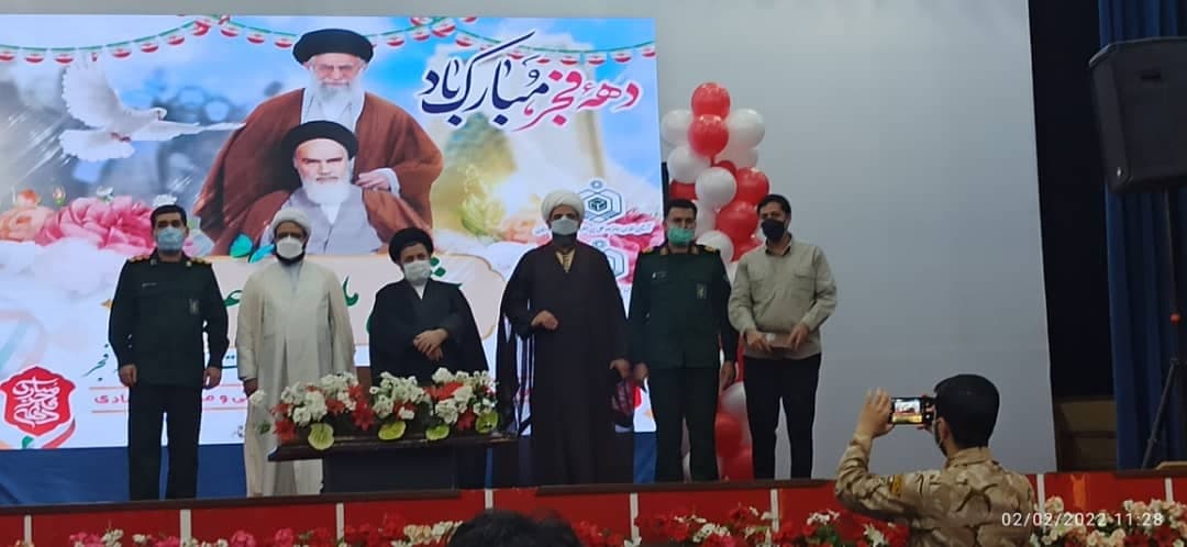 تجلیل از محسن حبیبی مدافع حرم از ارتباطات زیرساخت استان سمنان تجلیل از محسن حبیبی مدافع حرم از ارتباطات زیرساخت استان سمنان