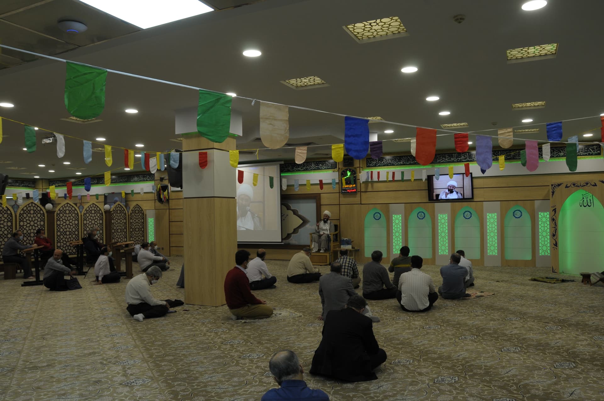 جشن اعیاد شعبانیه در شرکت ارتباطات زیر ساخت برگزارشد