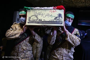 وداع با پیکر شهید «سیدمرتضی رضا قدیری»