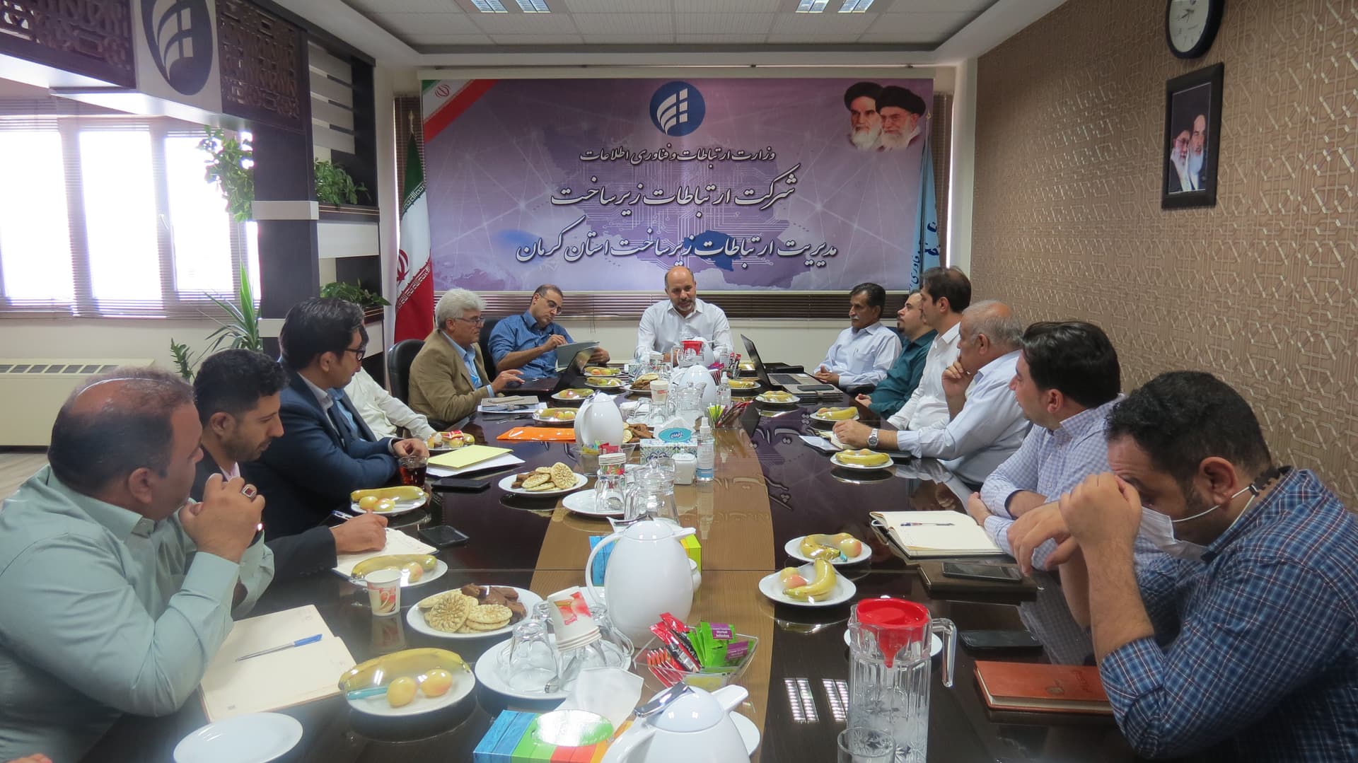 برگزاری جلسه پایانی ارزیابی فنی شبکه ارتباطات زیر ساخت استان کرمان برگزاری جلسه پایانی ارزیابی فنی شبکه ارتباطات زیر ساخت استان کرمان