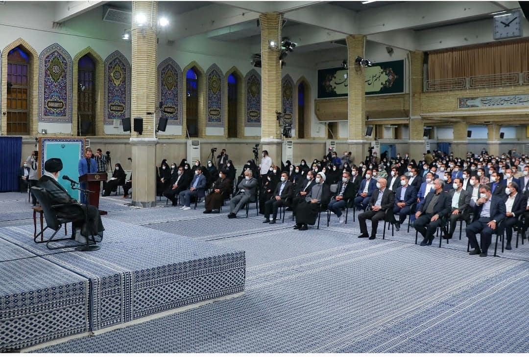 Dr. Lajevardi's speech in the presence of the Leader of the Islamic Revolution Dr. Lajevardi's speech in the presence of the Leader of the Islamic Revolution