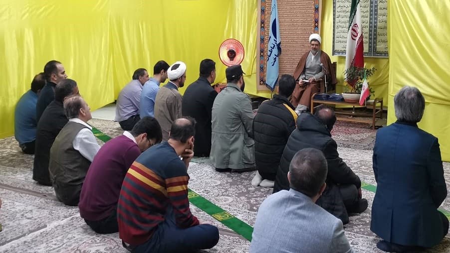 مراسم گرامیداشت دهه فجر در زیرساخت استان اصفهان برگزار شد مراسم گرامیداشت دهه فجر در زیرساخت استان اصفهان برگزار شد