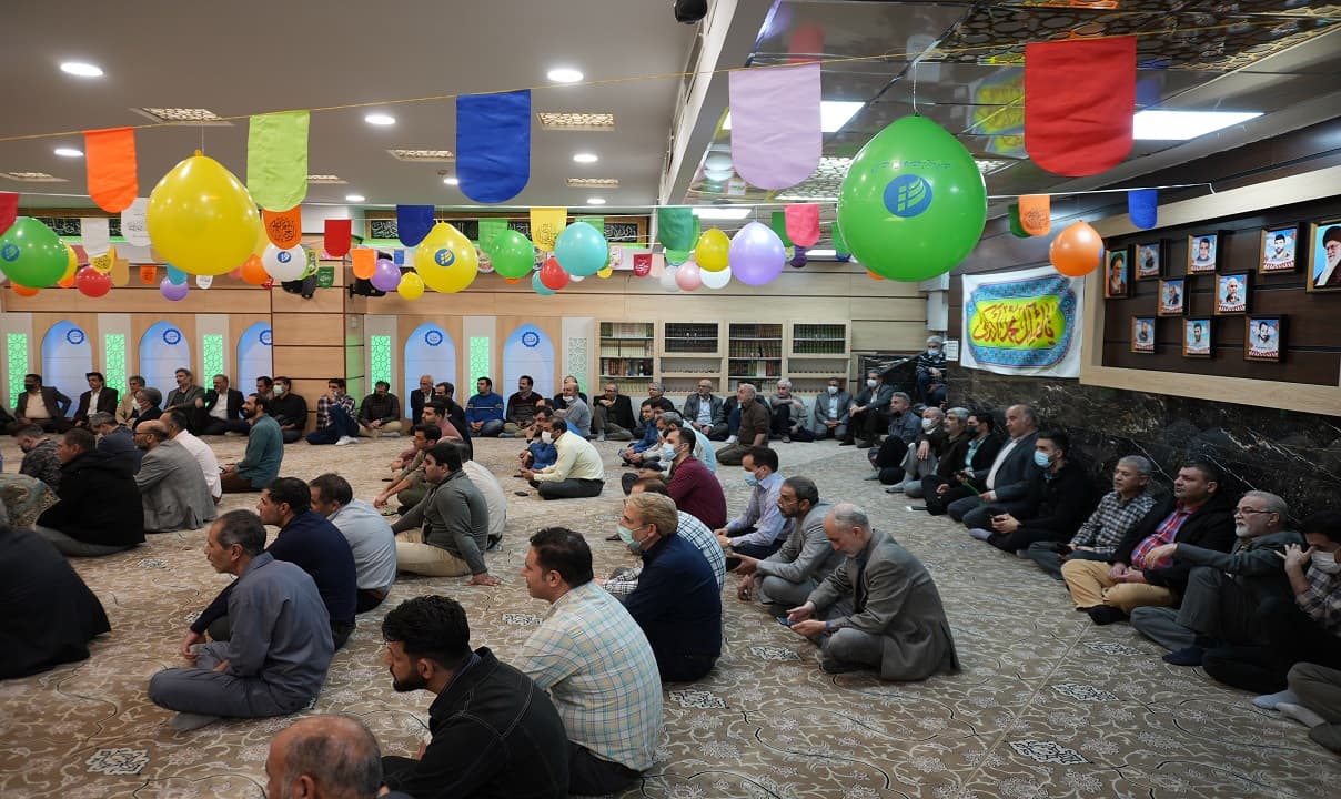 مراسم جشن ولادت حضرت ولیعصر (عج) در شرکت ارتباطات زیرساخت برگزار شد مراسم جشن ولادت حضرت ولیعصر (عج) در شرکت ارتباطات زیرساخت برگزار شد