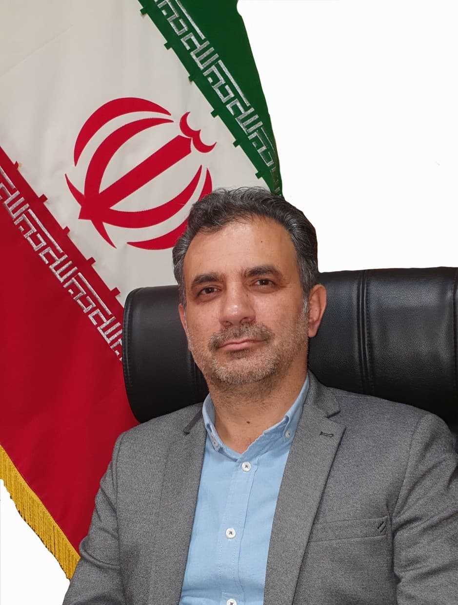 فرشاد اکبرزاده نیاری