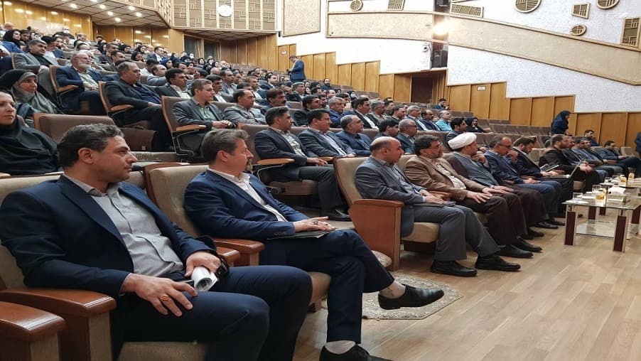 افتتاحیه همایش روابط عمومیهای وزارت ارتباطات و فناوری اطلاعات، سازمانها و شرکتهای تابعه با حضور مدیرعامل شرکت ارتباطات زیرساخت برگزار شد افتتاحیه همایش روابط عمومیهای وزارت ارتباطات و فناوری اطلاعات، سازمانها و شرکتهای تابعه با حضور مدیرعامل شرکت ارتباطات زیرساخت برگزار شد
