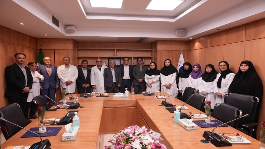 از پزشکان شرکت ارتباطات زیر ساخت تقدیر شد از پزشکان شرکت ارتباطات زیر ساخت تقدیر شد