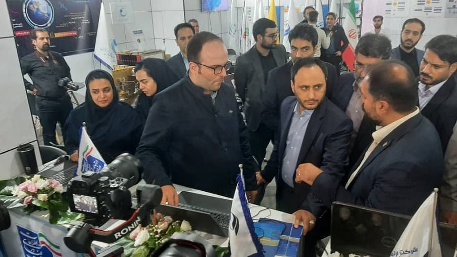 حضور مقامات و مسئولین دولتی در نمایشگاه دستاوردهای دولت مردمی حضور مقامات و مسئولین دولتی در نمایشگاه دستاوردهای دولت مردمی