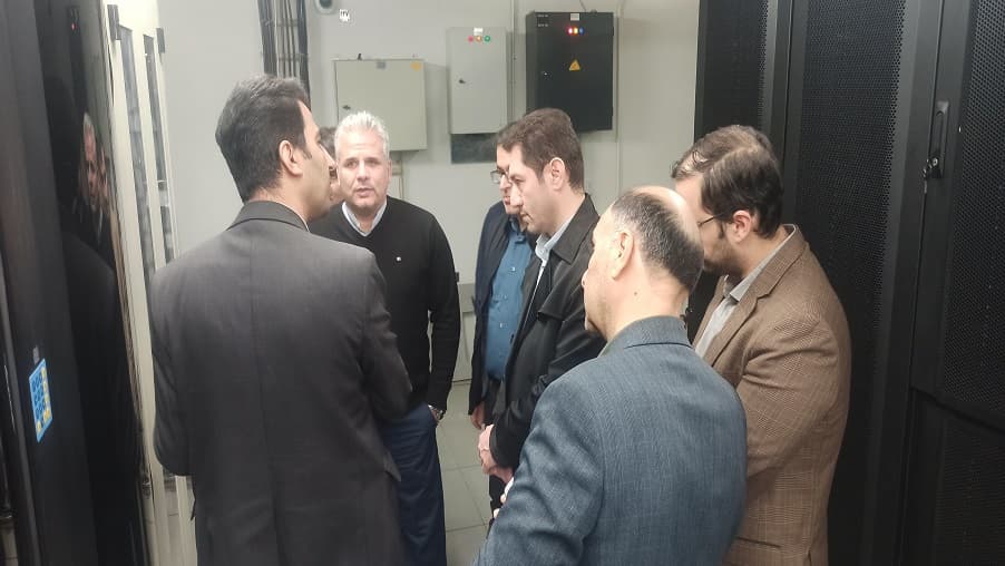 بازدید مدیران ارتباطات زیرساخت استان آذربایجان شرقی و غربی از مرکز pc استان قم