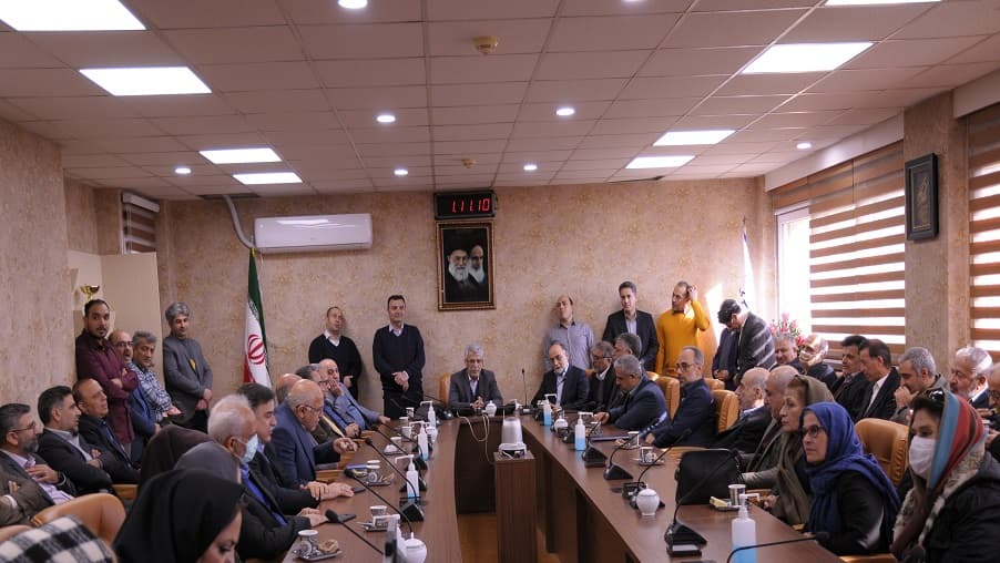 مراسم قدردانی از خدمات مدیرکل سابق اداره مالی و ذیحسابی برگزار شد مراسم قدردانی از خدمات مدیرکل سابق اداره مالی و ذیحسابی برگزار شد