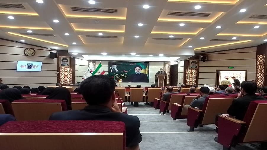 حضور کارکنان ارتباطات زیرساخت خراسان جنوبی در مراسم یادبود و تشییع پیکر شهدای خدمت در بیرجند حضور کارکنان ارتباطات زیرساخت خراسان جنوبی در مراسم یادبود و تشییع پیکر شهدای خدمت در بیرجند