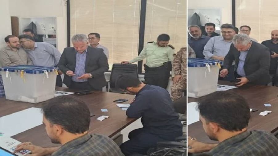 مدیریت ارتباطات زیرساخت استان قم رای خود را به صندوق انداخت مدیریت ارتباطات زیرساخت استان قم رای خود را به صندوق انداخت
