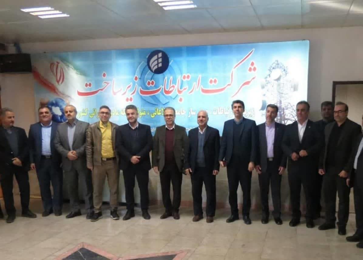 مراسم تکریم و معارفه مدیرارتباطات زیرساخت استان سمنان برگزار شد