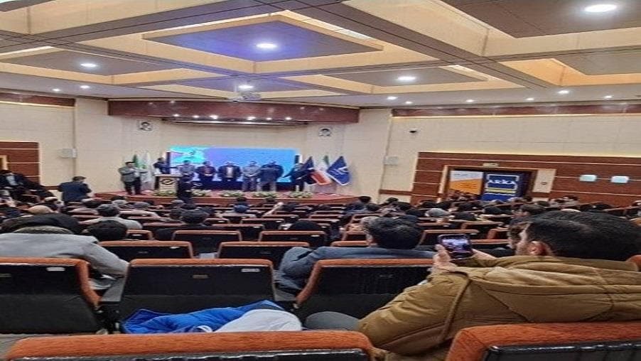 مدیریت ارتباطات زیرساخت خراسان رضوی در آئین تجلیل از شرکت های دانش بنیان حضور یافت مدیریت ارتباطات زیرساخت خراسان رضوی در آئین تجلیل از شرکت های دانش بنیان حضور یافت